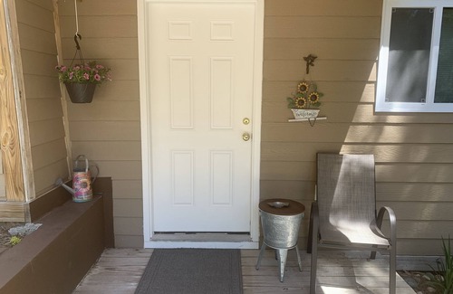 Gaylord House | Porter’s Place - cozy and quiet home centrally located in Northern Michigan.