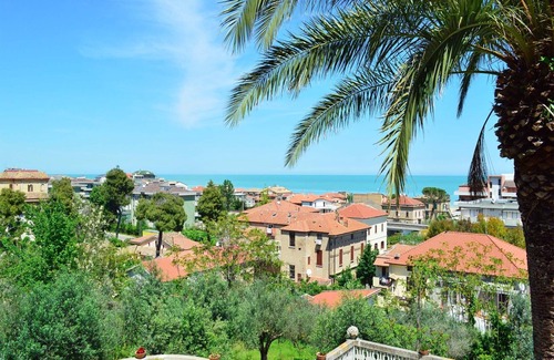 Silvi House | Portion of art nouveau villa with garden 200mt from the sea and center of Silvi