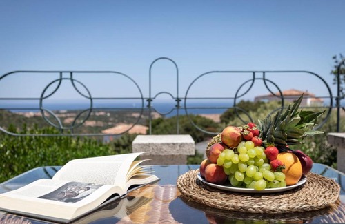 Pantogia Villa | [Porto Cervo] Villa con Piscina e Giardino
