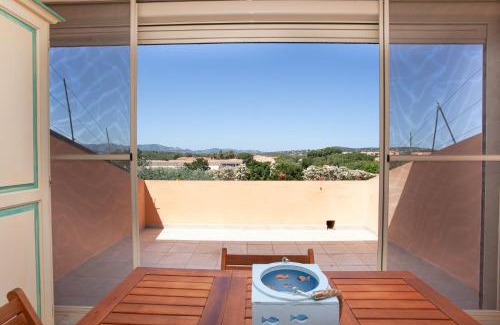 San Teodoro Apartment | Porto Coda Cavallo Beach House a 300 mt dal mare, con terrazza panoramica