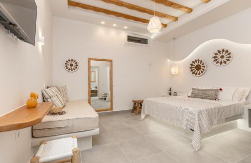 Schoinousa Hotel | Porto Dema Luxury Suites