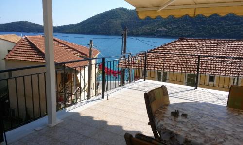 Mikros Gialos Apartment | Porto Poros