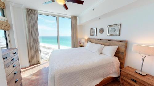 Pensacola Beach Apartment | Portofino Tower 3 Unit 1609