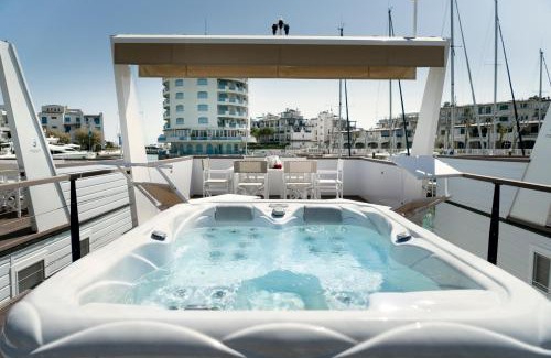 Misano Adriatico Boat Rental | Portoverde Luxury Houseboat