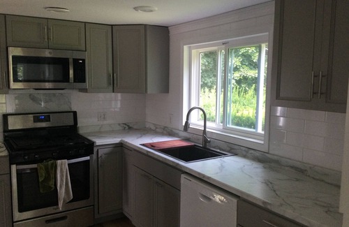 Portsmouth House | Portsmouth waterfront and private!