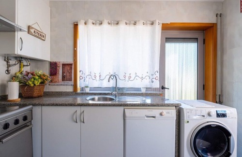 Viana do Castelo House | Portugal Active Encosta House
