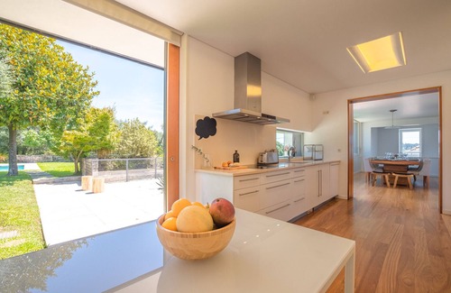 Viana do Castelo Villa | PortugalActive Connected Lodge COWORK & BEACH
