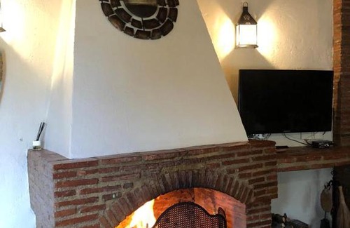 Benaojan Ski Chalet | Posada del Moral