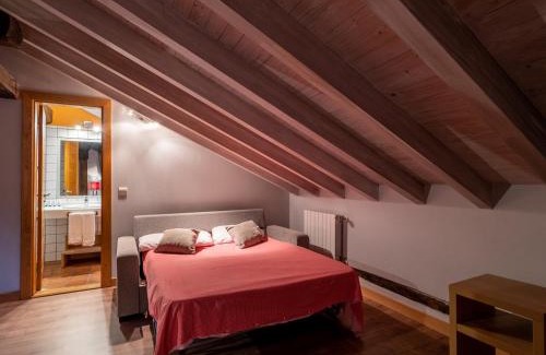 La Cueva Hotel | Posada La Robla