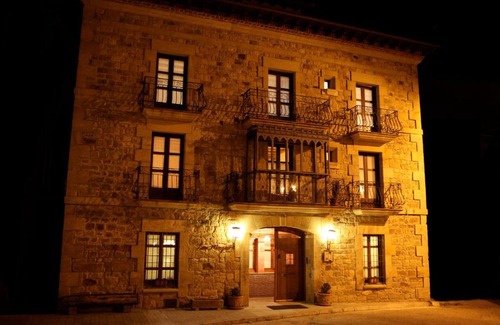 Quintanar de la Sierra House | Posada Las Mayas