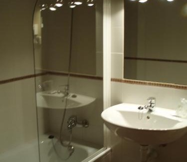 Barcenilla House | Posada Las Puentes