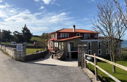 San Vicente de la Barquera House | Posada Punta Liñera