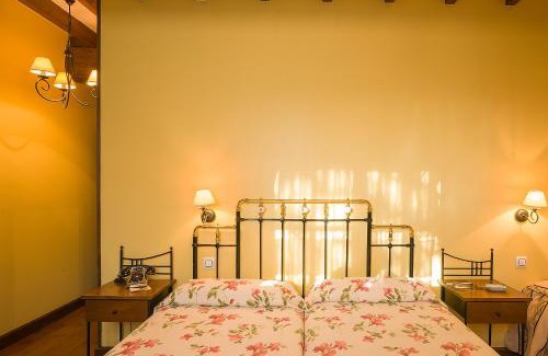 Treceno House | Posada Restaurante Prada a Tope
