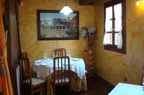 Treceno House | Posada Restaurante Prada a Tope