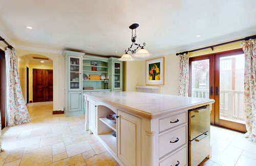 Del Monte Forest House | Posh Home w/Lush Courtyard, Outdoor Fireplace & Brick Oven - Blocks to Beach