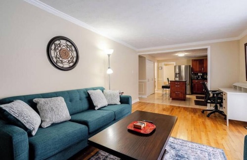 Alexandria House | Posh House Near DC MGM National Harbor