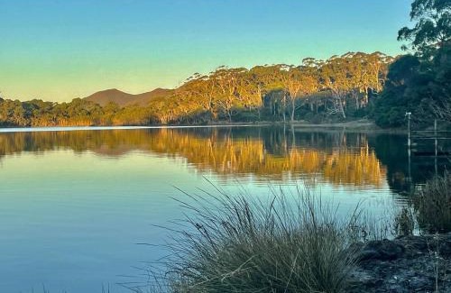 Hellyer House | Poss' Place