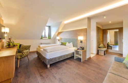 Konigsdorf Hotel | Posthotel Hofherr