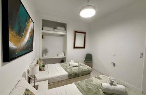 Raval Roig Apartment | Postiguet Beach by United Renters