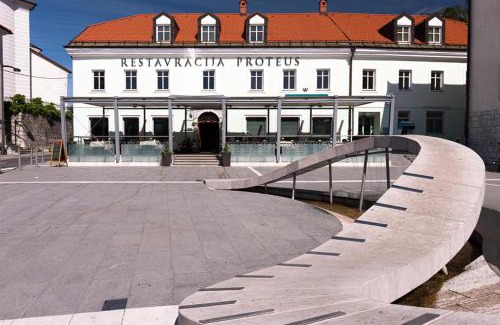 Postojna Hotel | Postojna Cave Rooms & Apartments Proteus