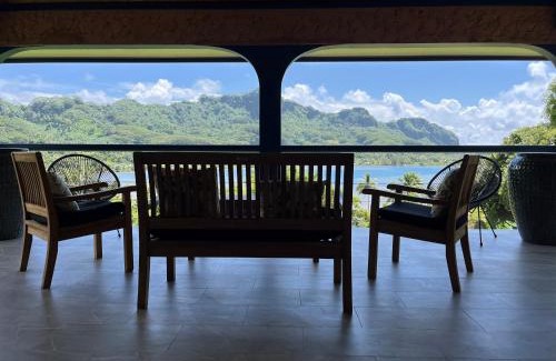Huahine Villa | Potter House TSUKAMOTO Vue sur Baie de Maroe