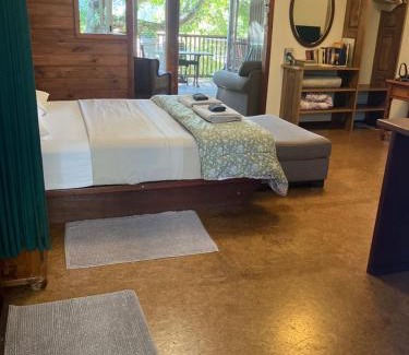 Bellingen Apartment | Potters Cottage