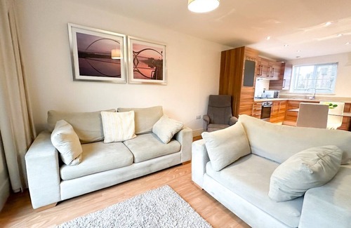 Thornaby On Tees House | Pottery Place by Blue Skies Stays