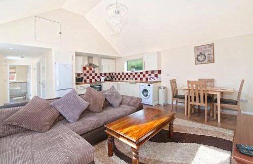 Ashford House | Potting Shed