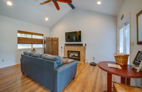 Pottsboro House | Pottsboro Vacation Rental - Walk to Lake Texoma!