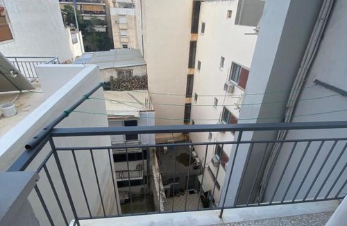Moschato-Tavros Apartment | Poudras house near sea