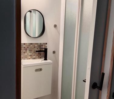 Luxeuil-les-Bains Apartment | Pounette, villa T2 RDC Thermes Centre Luxeuil