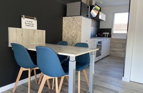 LʼAiguillon-sur-Mer Apartment | Pour 4 Pers Plein Soleil, Gd Terrasse sur Toiture