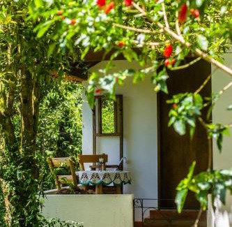 Maromba Hotel | Pousada Casa Bonita