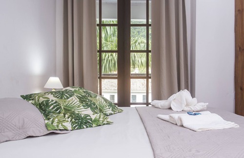 Praia de Barequecaba Hotel | Pousada Castelinho