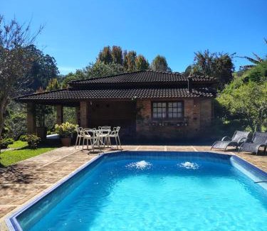 Santo Antonio do Pinhal Cabin | Pousada dos Pássaros