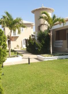 Grussai House | Pousada Dom Quixote