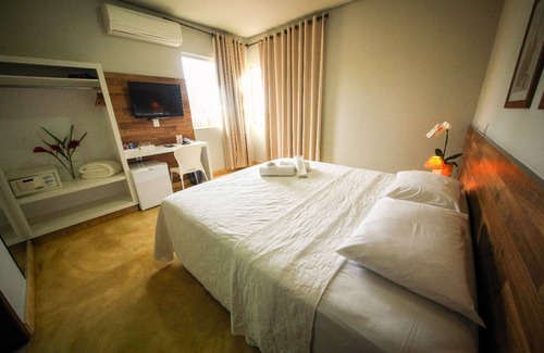 Lagoa da Prata Hotel | Pousada Parador da Figueira