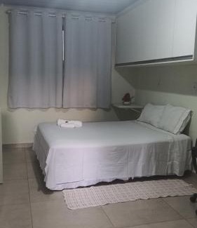 Londrina House | Pousada santos 1, kitnet confortável com ar condicionado
