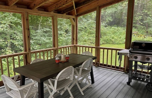 Jefferson House | POV Cottage/Jefferson