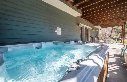 McHenry House | Powder N Wakes