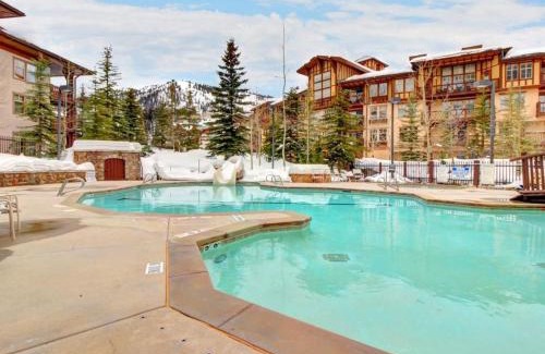 Salt Lake Mountain Resorts Apartment | Powderhorn Lodge 107: Columbine Suite