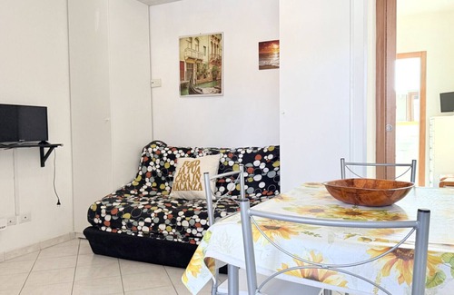 Porto Potenza Picena Apartment | PP04 - Porto Potenza, cozy two-room apartment close to the sea