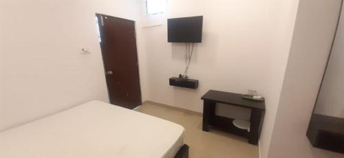 Shamshabad Hotel | PPH Living SS Grand