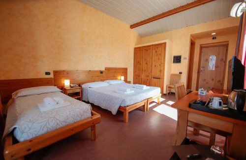 Fenestrelle Hotel | Pràcatinat Hotel & Restaurant