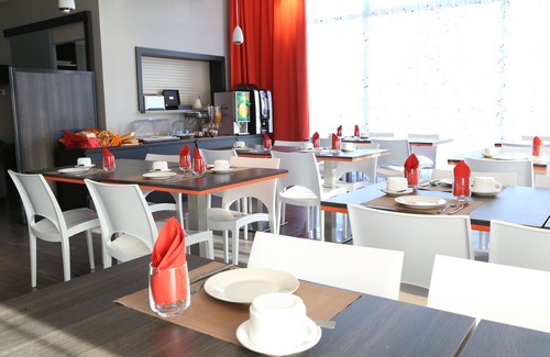 Chevilly-Larue Apartment | Près de Paris | Studio Modern