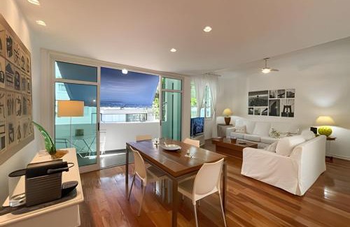 Ipanema Apartment | Prédio Vinicius de Moraes