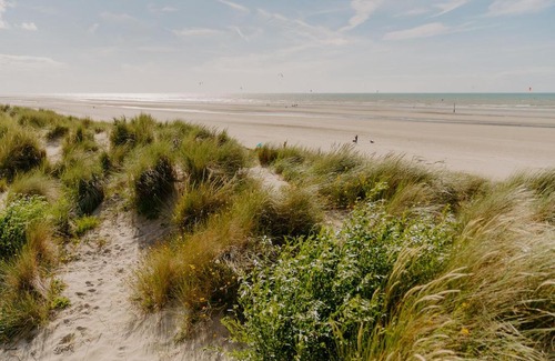 Koksijde Apartment | Prachtig, rustig en ruim appartement vlakbij zee