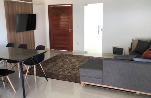 Touros Villa | Prachtige vakantiewoning, direct aan zee en strand
