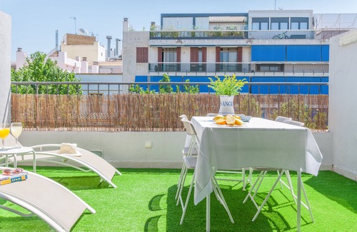 Museo Apartment | PRADA PENTHOUSE (terrace, free WIFI, A/C, central, spacious, bright, elegant)