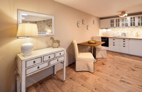 Chyne Apartment | Prague West - Quite Studio Terrace Chyne